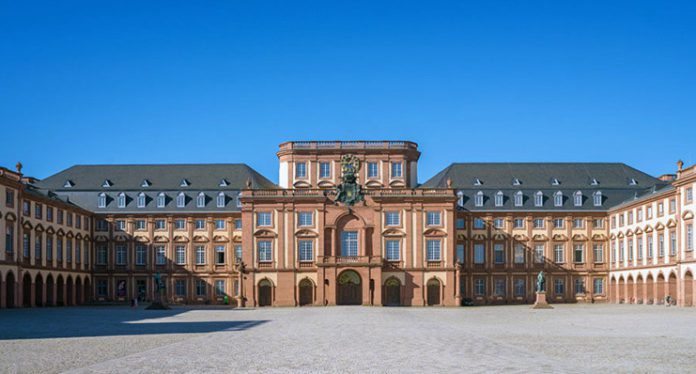truong dai hoc Mannheim truong dai hoc Mannheim